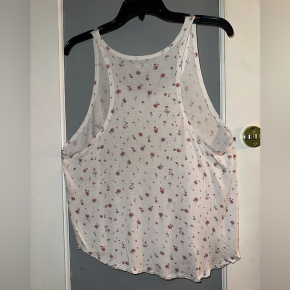 Tank Top - Picture 4 of 5